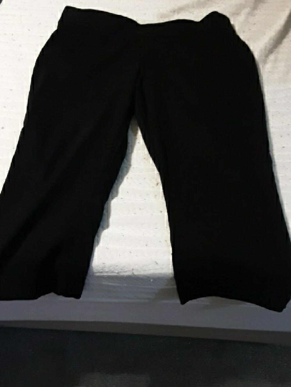 St. John's Bay Black Capri Pants 14 Petite - Picture 3 of 6